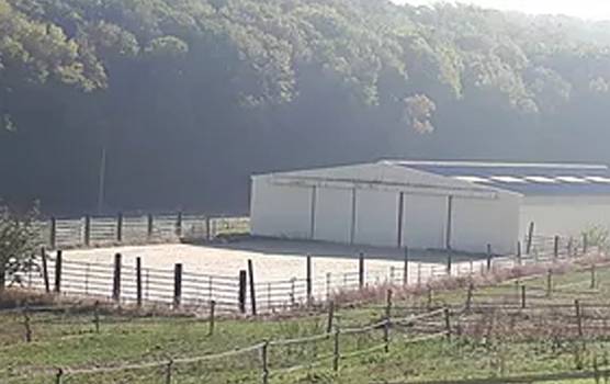 Carrière 43 x 28m